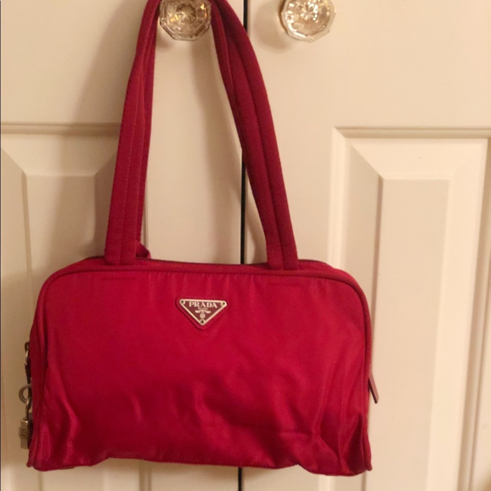 Red Nylon Prada Bag: Authentic w/card Y2K